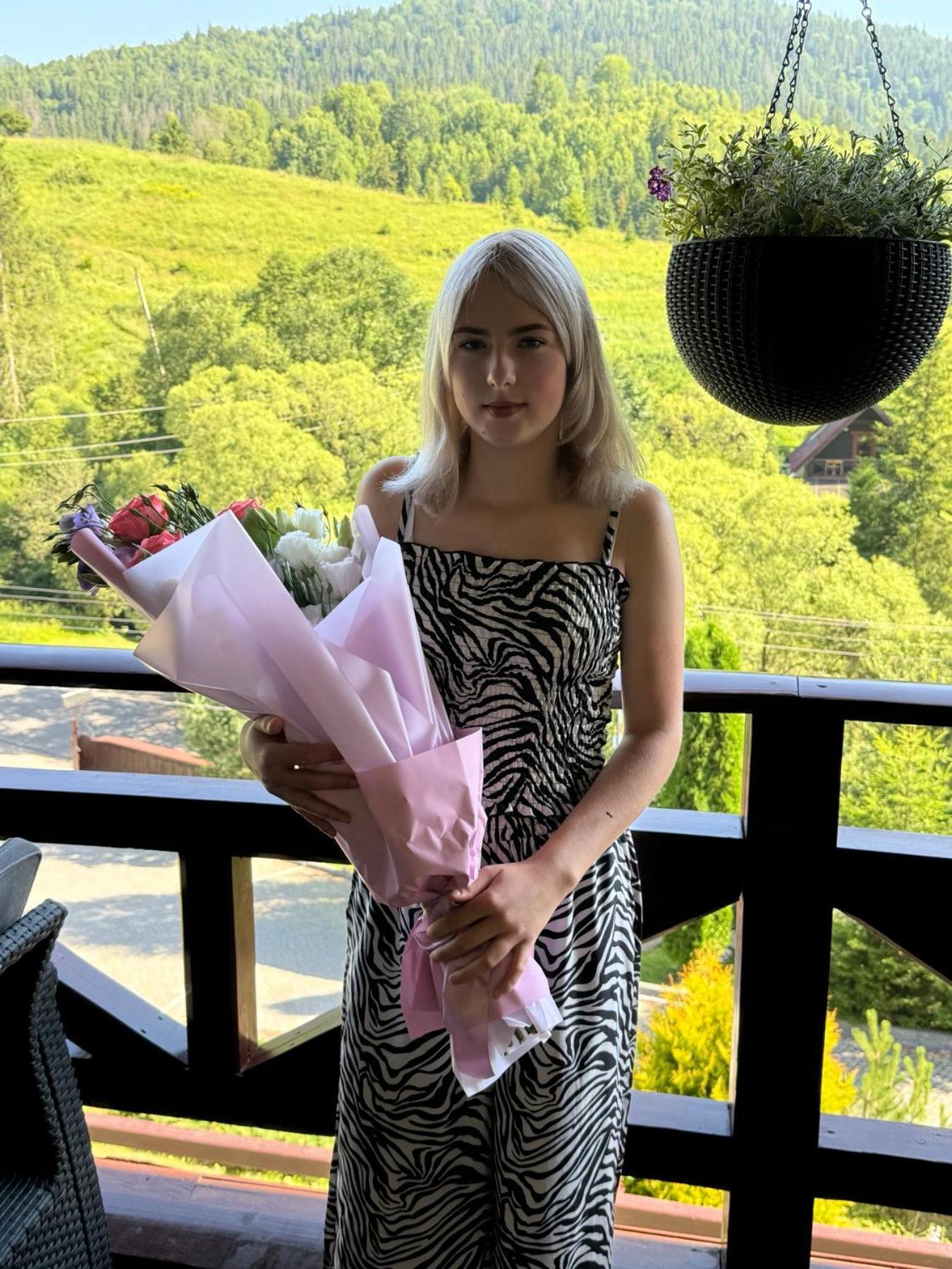 Georgiy Hotel Orjavcsik Kültér fotó