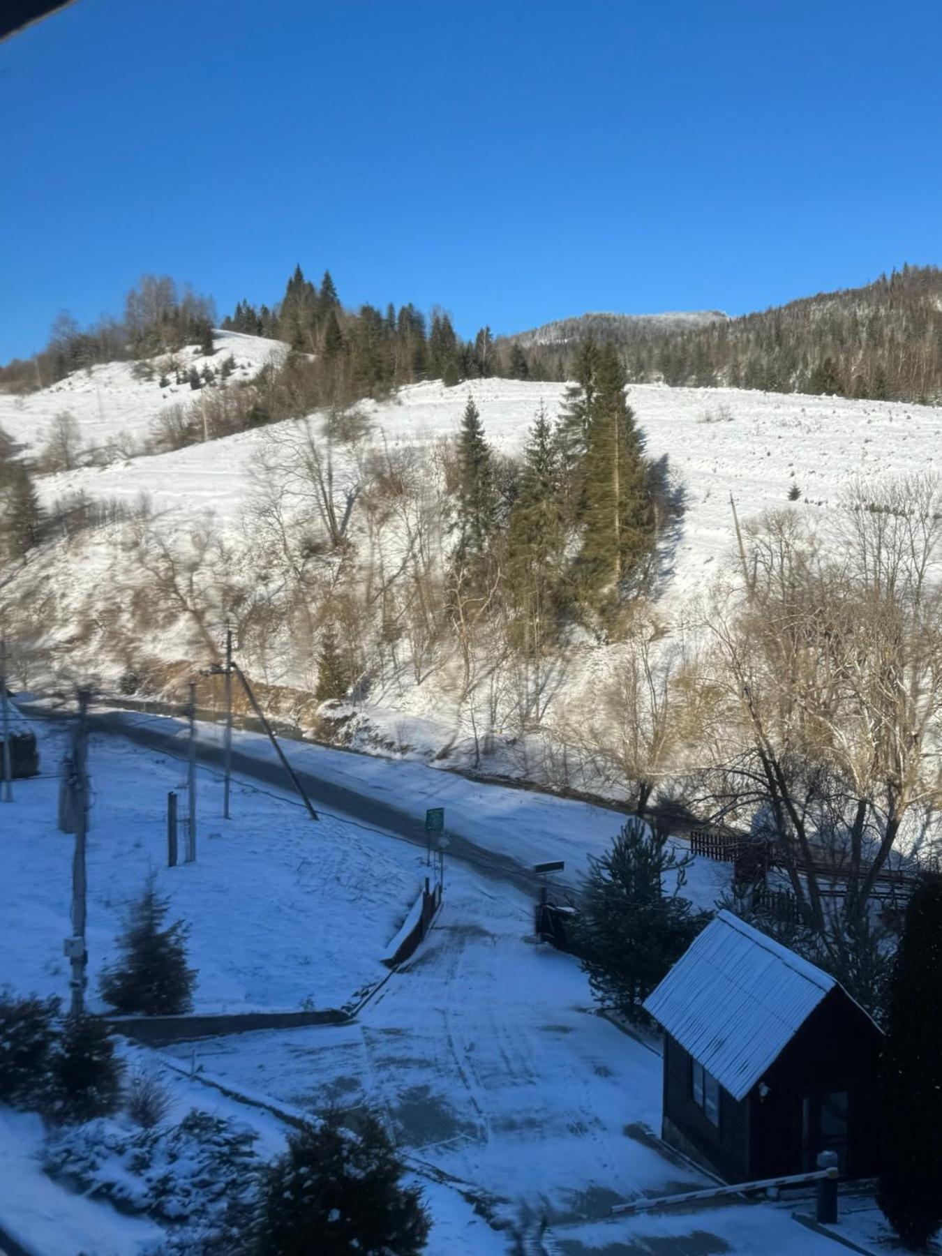 Georgiy Hotel Orjavcsik Kültér fotó