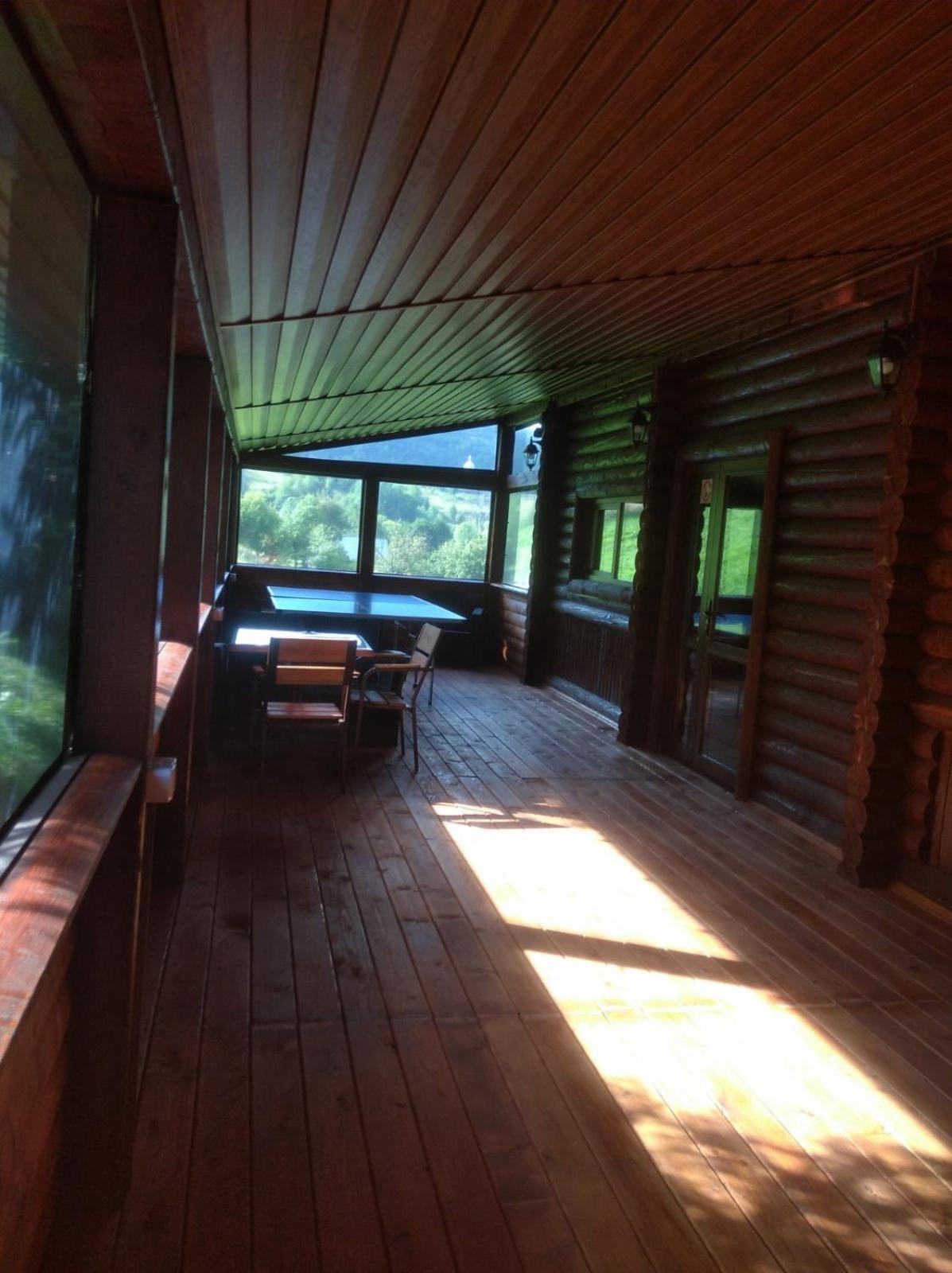 Georgiy Hotel Orjavcsik Kültér fotó