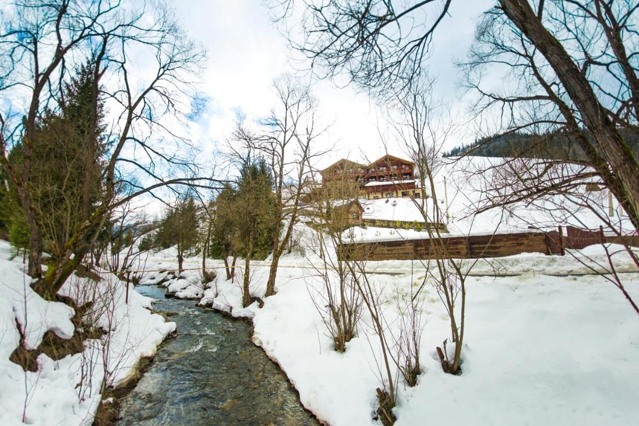 Georgiy Hotel Orjavcsik Kültér fotó